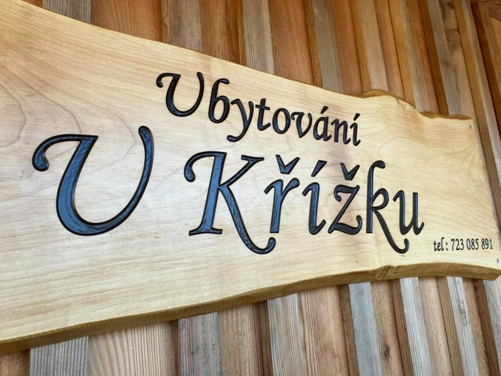 Ubytovani U Krizku モドラヴァ エクステリア 写真
